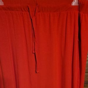 Plus size red skirt with pockets